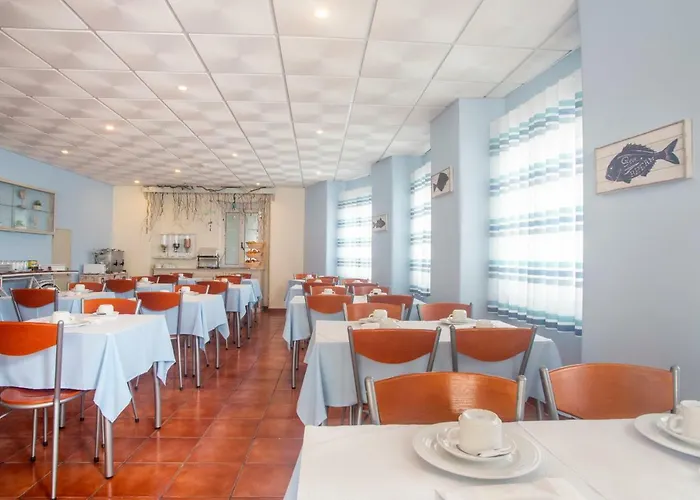 Residencial Fortunato 3* エリセイラ
